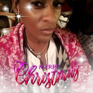 Meet your Posher, Ellenda